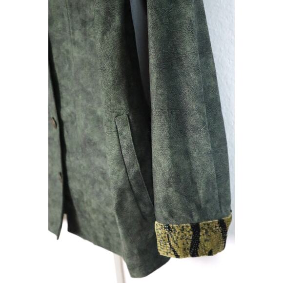 Vintage Green and Gold Button Down Blouse Top Animal Print Microsuede S / M Y2K - Picture 4 of 8